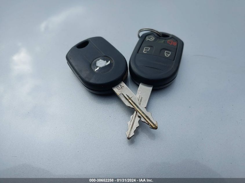 2013 FORD MUSTANG V6 - 1ZVBP8AM0D5258853