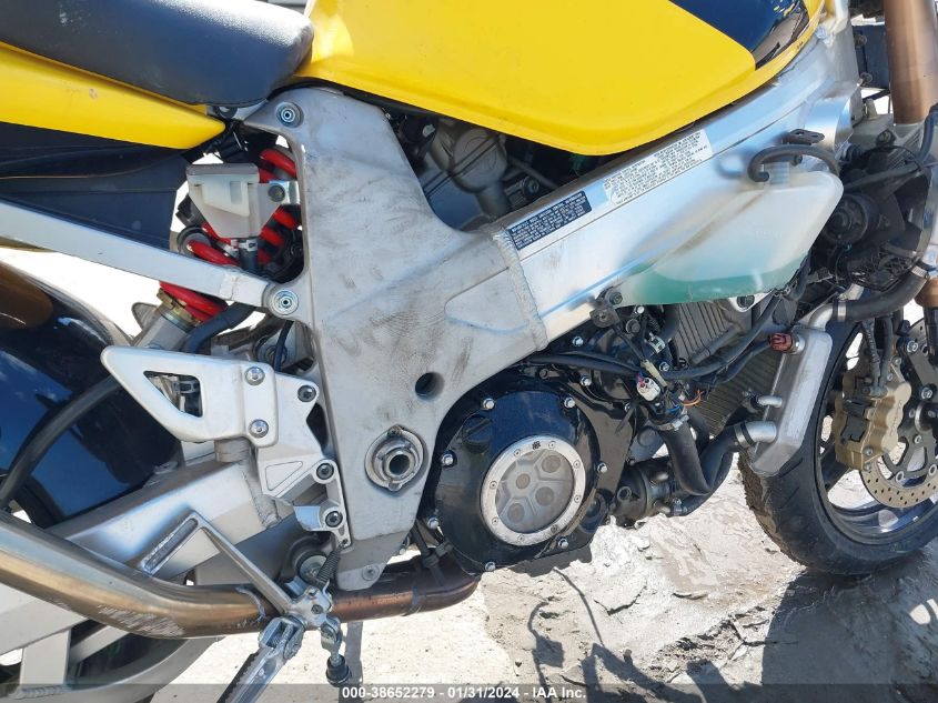 2003 SUZUKI TL1000 R - JS1VT52A132100577