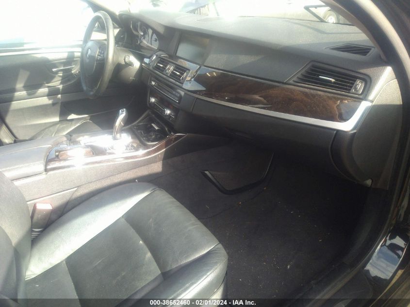 2013 BMW 528I XDRIVE - WBAXH5C51DDW12523