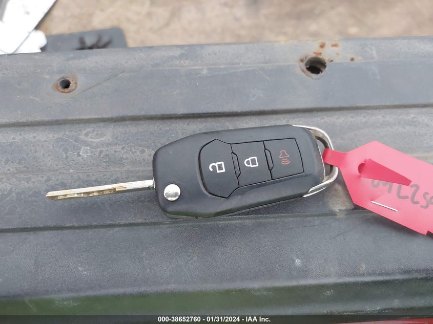 VIN 1FTMF1C59KKE18545 2019 FORD F-150 XL