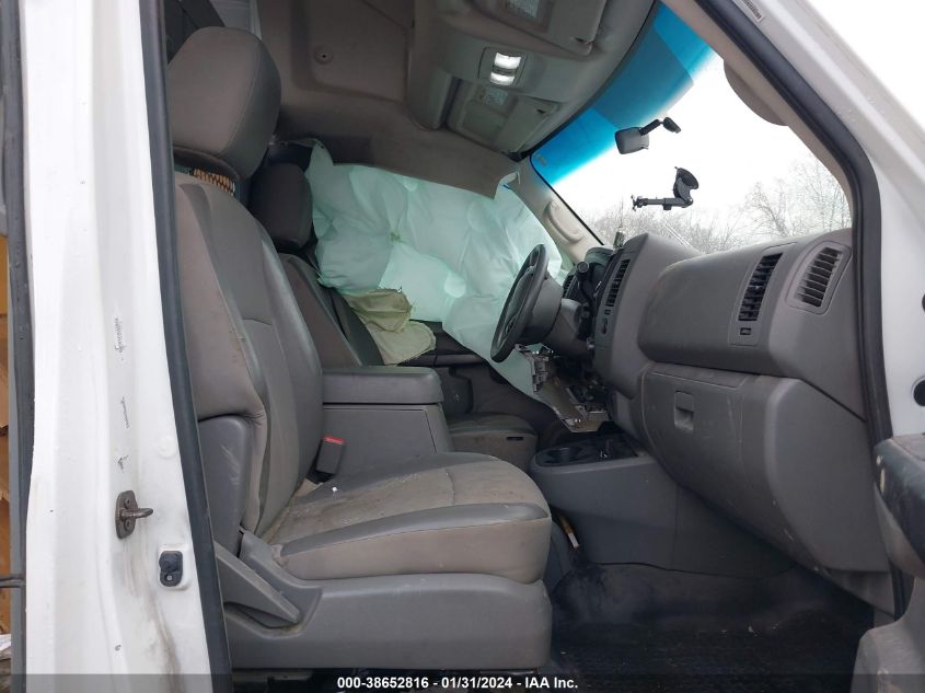 2018 NISSAN NV CARGO NV2500 HD SV V6 - 1N6BF0LYXJN809211