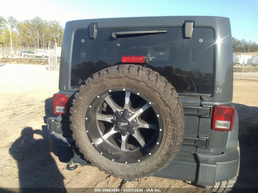 2016 JEEP WRANGLER UNLIMITED SAHARA - 1C4BJWEG9GL264261