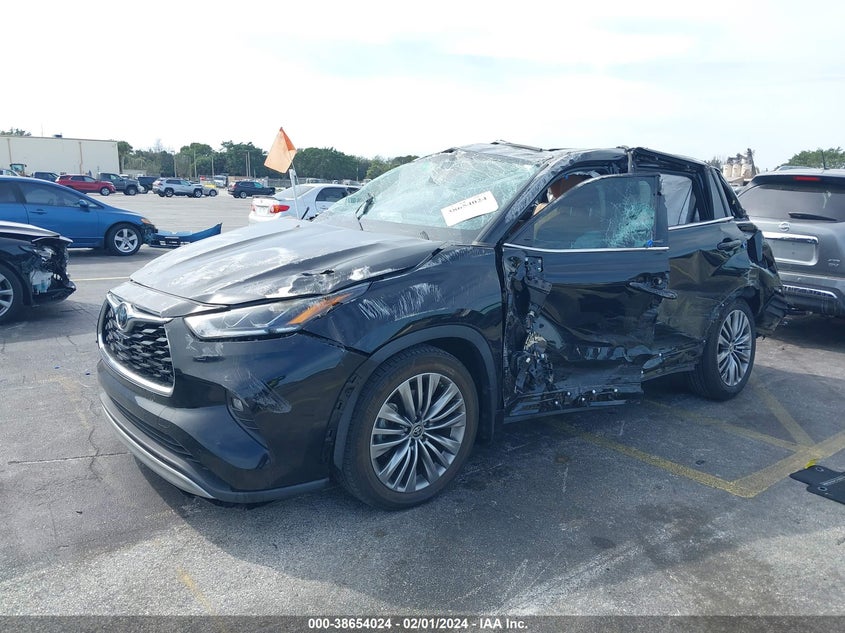 VIN 5TDFZRAH6MS036030 2021 TOYOTA HIGHLANDER PLATINUM