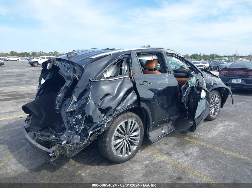 VIN 5TDFZRAH6MS036030 2021 TOYOTA HIGHLANDER PLATINUM