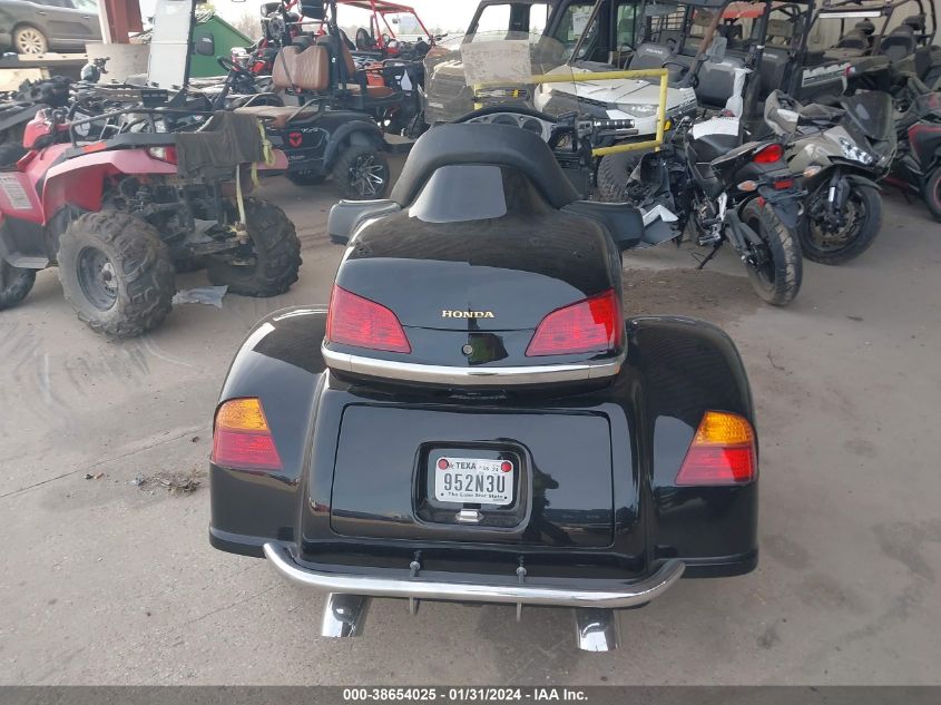 2002 HONDA GL1800 1HFSC47012A105534