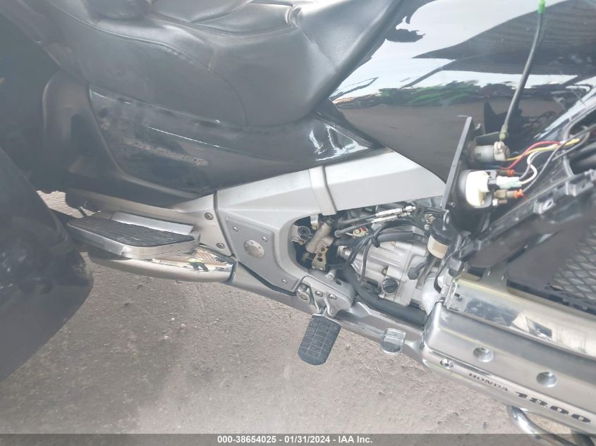 2002 HONDA GL1800 1HFSC47012A105534