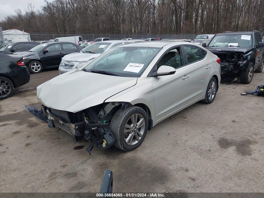 VIN 5NPD84LF9HH058060 2017 HYUNDAI ELANTRA SE
