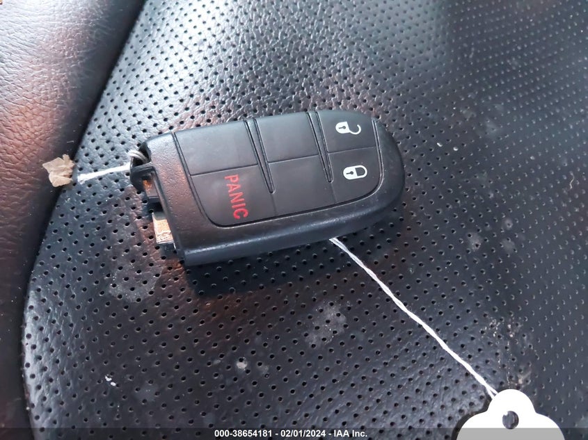 VIN 3C4NJDCB9JT398160 2018 JEEP COMPASS LIMITED