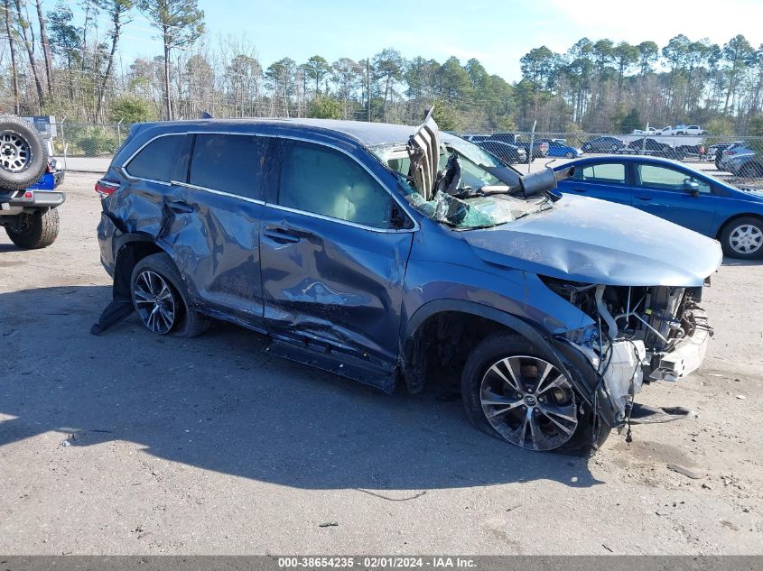 2019 TOYOTA HIGHLANDER LE/LE PLUS - 5TDZZRFH9KS362178