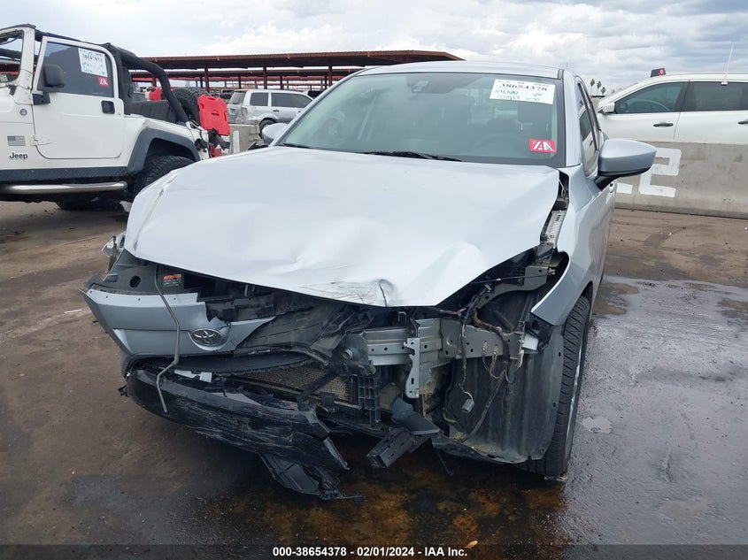 VIN 3MYDLBYV3JY314870 2018 TOYOTA YARIS IA