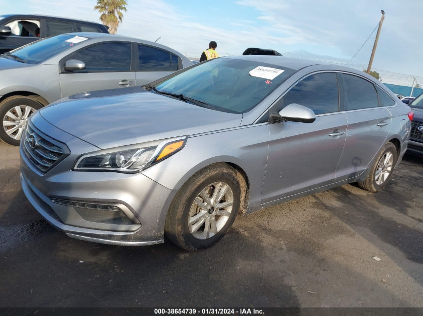 2015 HYUNDAI SONATA SE - 5NPE24AF5FH156959