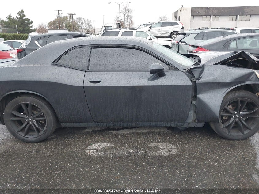 VIN 2C3CDZAG1JH246445 2018 DODGE CHALLENGER SXT