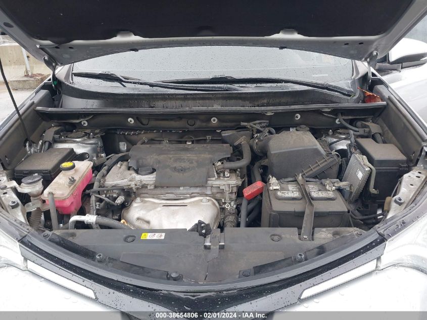 2018 TOYOTA RAV4 ADVENTURE/XLE - 2T3WFREV6JW515390
