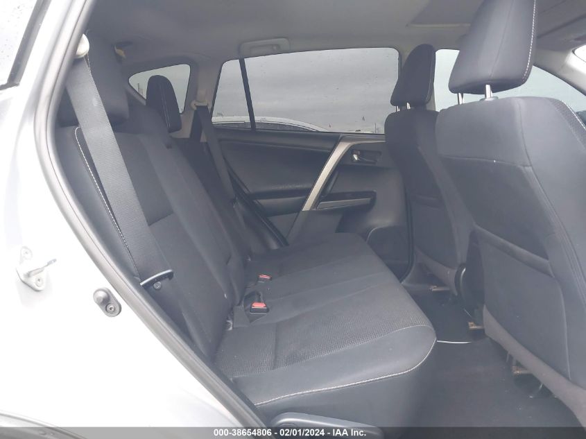 2018 TOYOTA RAV4 ADVENTURE/XLE - 2T3WFREV6JW515390