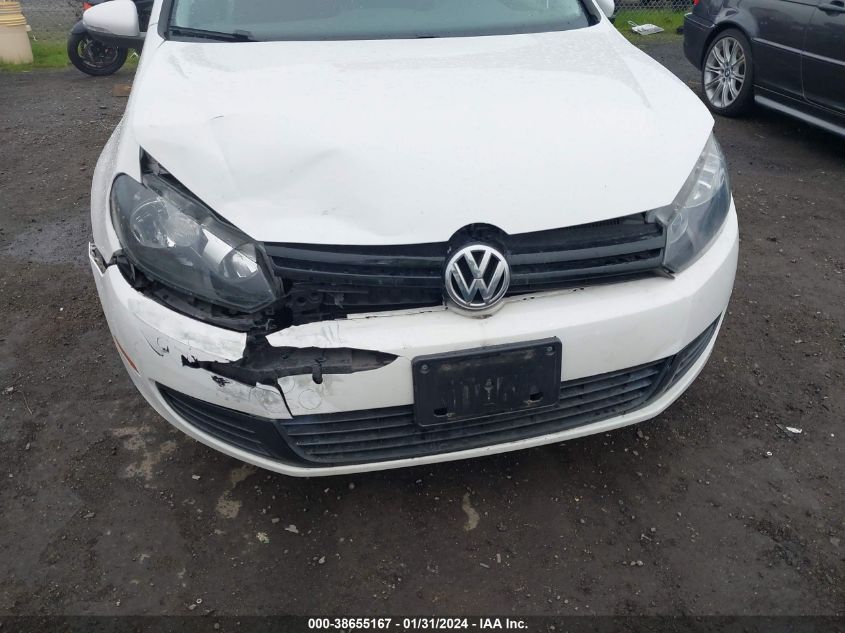 2014 VOLKSWAGEN GOLF 2.5L - WVWDB7AJ9EW009666