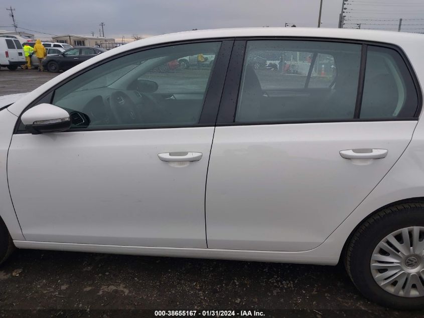 2014 VOLKSWAGEN GOLF 2.5L - WVWDB7AJ9EW009666