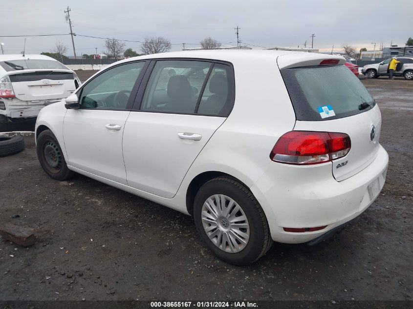 2014 VOLKSWAGEN GOLF 2.5L - WVWDB7AJ9EW009666