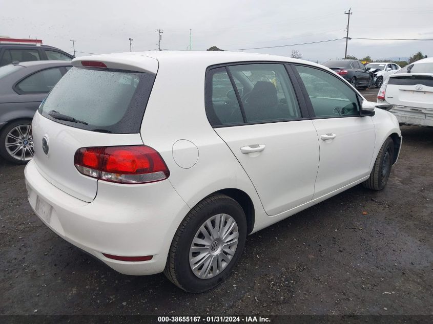 2014 VOLKSWAGEN GOLF 2.5L - WVWDB7AJ9EW009666