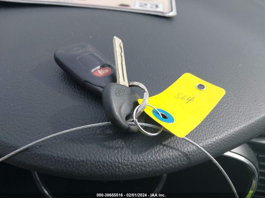 2013 KIA OPTIMA LX - 5XXGM4A76DG134649