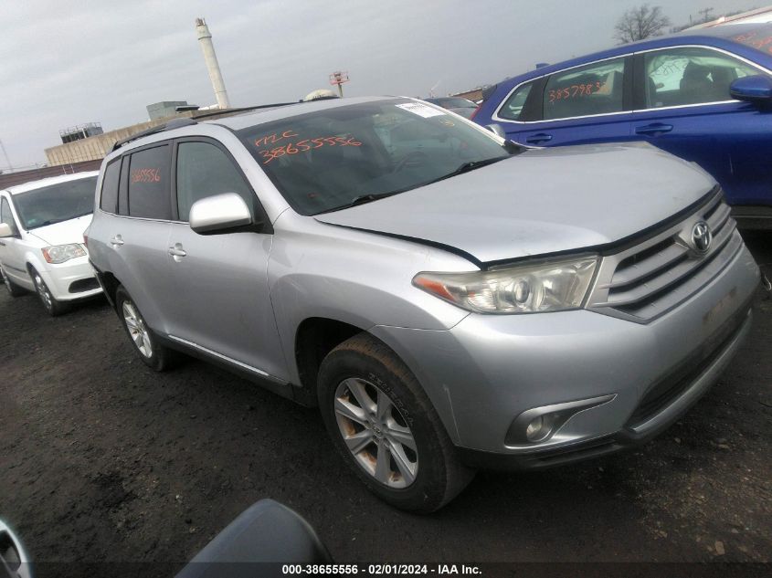 2013 TOYOTA HIGHLANDER PLUS/SE - 5TDBK3EH9DS185798