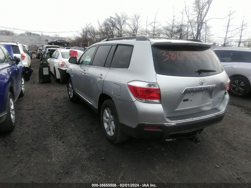 2013 TOYOTA HIGHLANDER PLUS/SE - 5TDBK3EH9DS185798