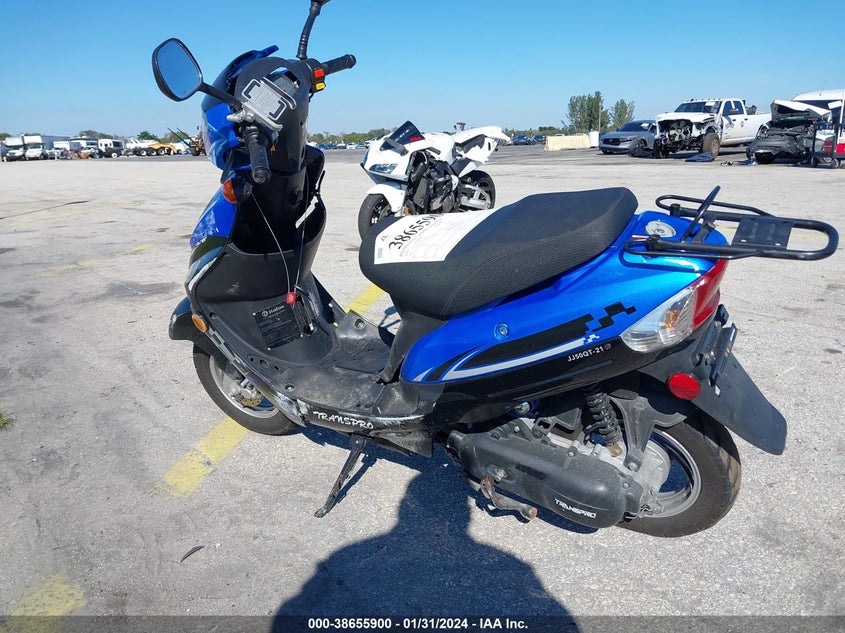 VIN LLPVGBAK8N1040106 2022 OTHER OTHER