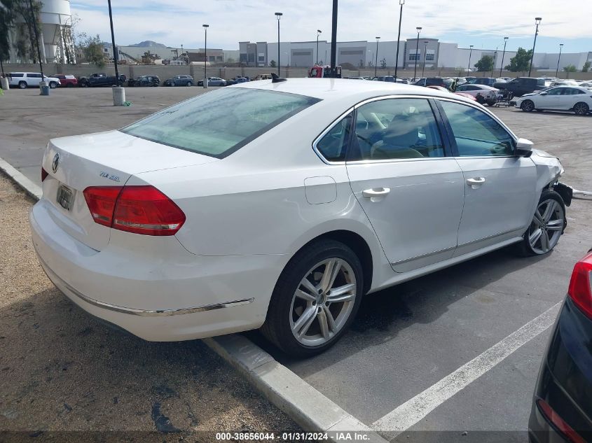 2013 VOLKSWAGEN PASSAT SEL - 1VWCN7A38DC033085