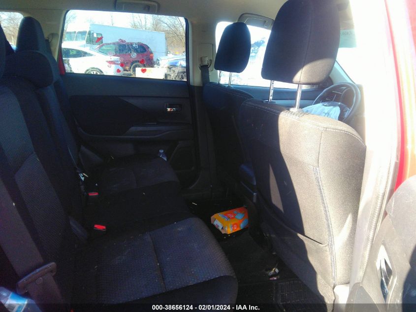 2018 MITSUBISHI OUTLANDER - JA4AZ3A33J7037328
