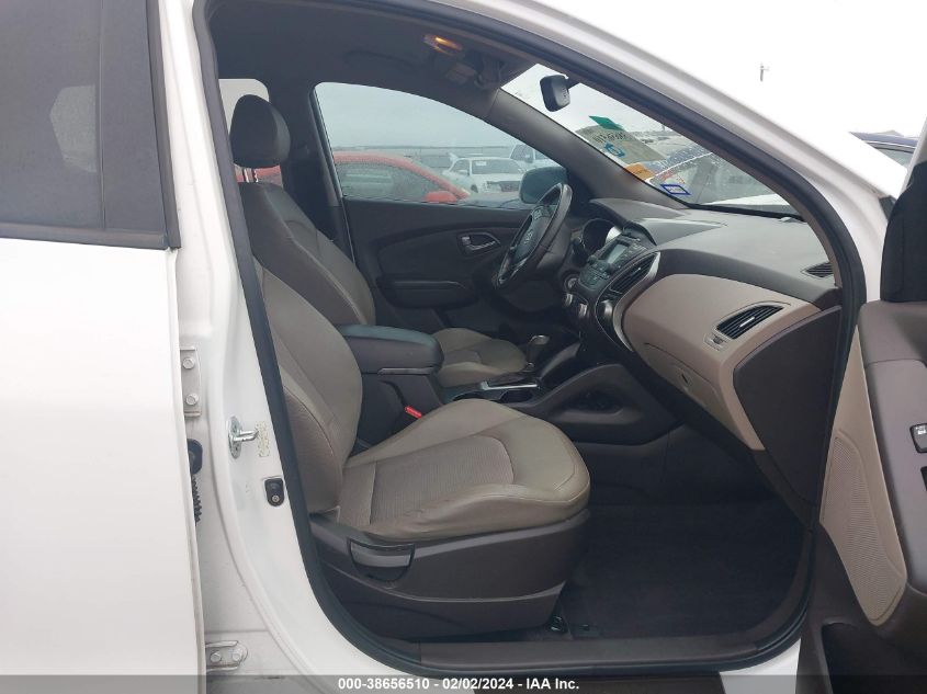 2014 HYUNDAI TUCSON SE - KM8JU3AG3EU930461