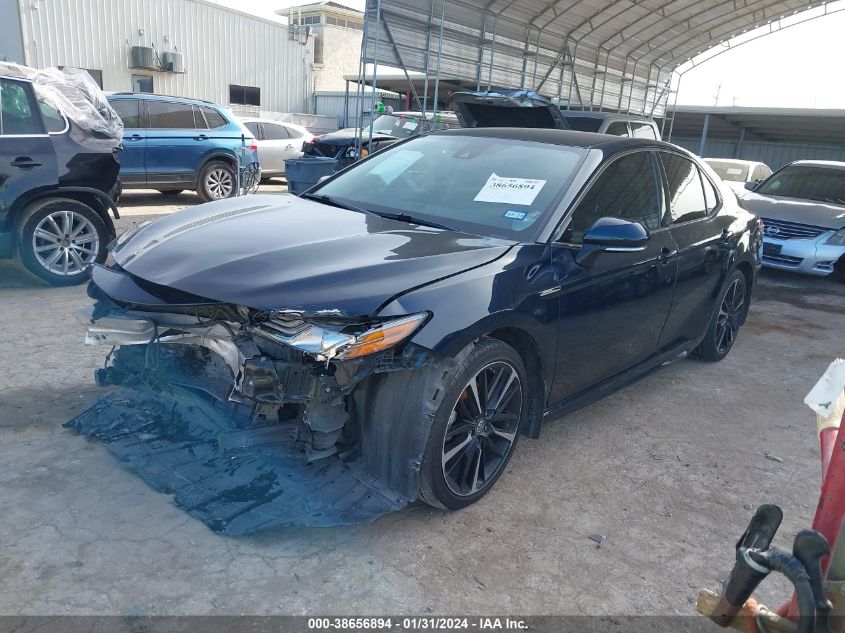 2018 TOYOTA CAMRY XSE - 4T1B61HK4JU587604