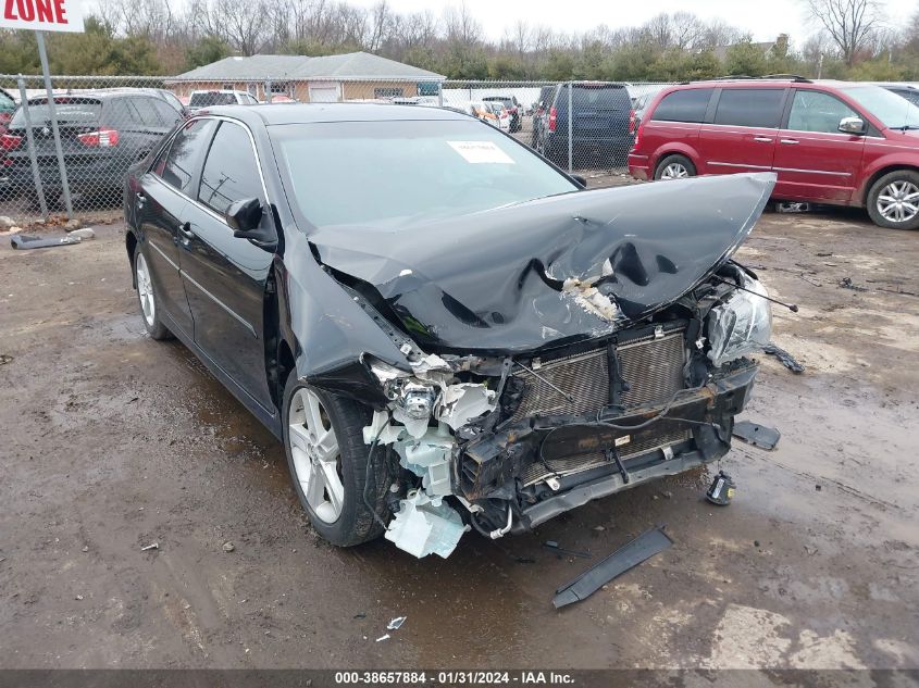 2014 TOYOTA CAMRY SE - 4T1BF1FK2EU430033