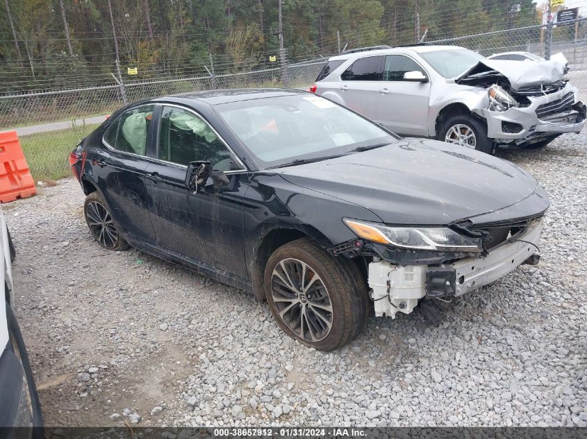 2018 TOYOTA CAMRY SE - JTNB11HK6J3042461