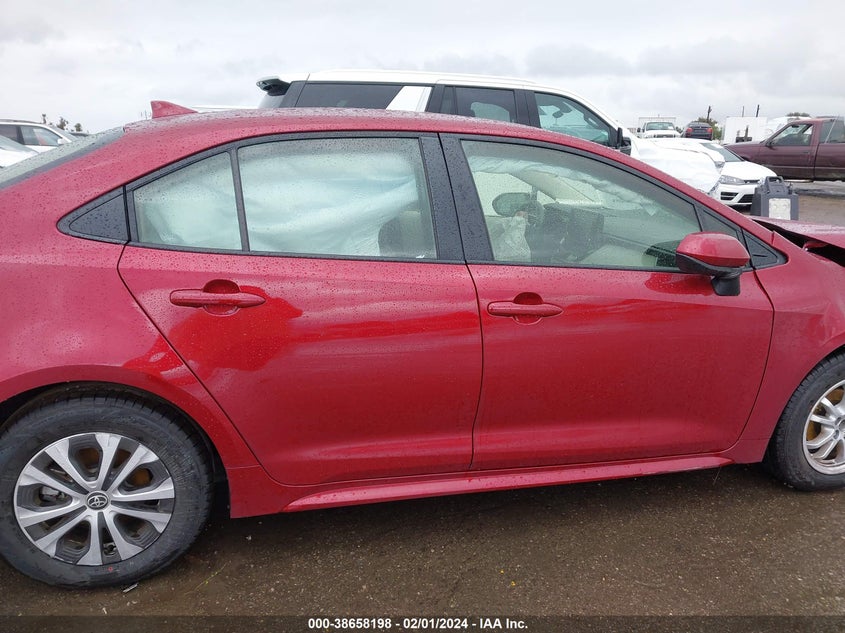VIN JTDEAMDE7NJ058530 2022 TOYOTA COROLLA LE