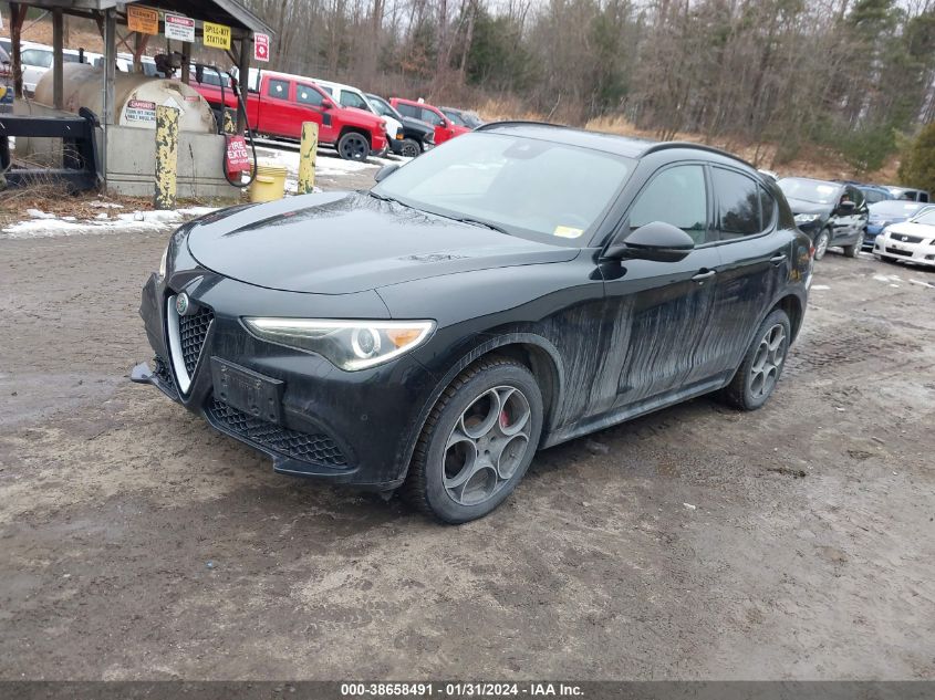 2018 ALFA ROMEO STELVIO TI SPORT AWD - ZASFAKNN6J7C12084