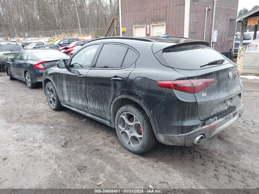 2018 ALFA ROMEO STELVIO TI SPORT AWD - ZASFAKNN6J7C12084