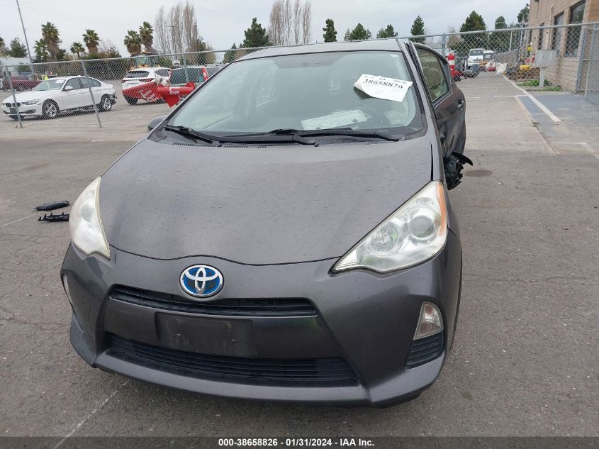 2013 TOYOTA PRIUS C THREE - JTDKDTB33D1547933