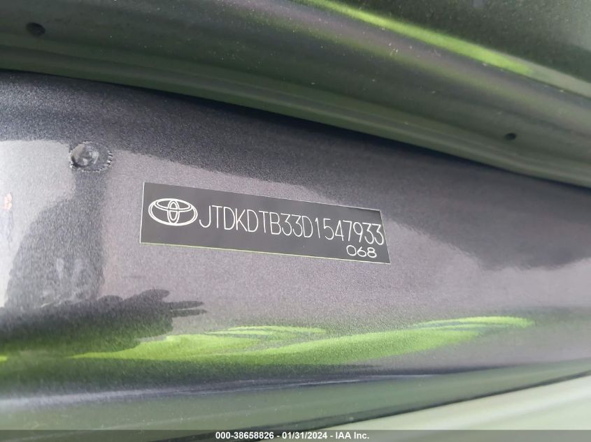 2013 TOYOTA PRIUS C THREE - JTDKDTB33D1547933