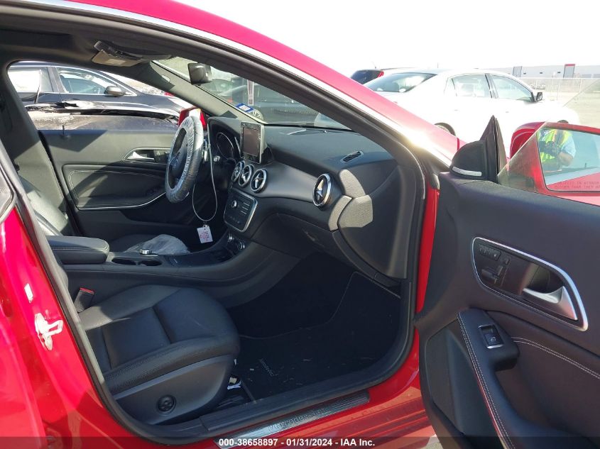 2015 MERCEDES-BENZ CLA 250 - WDDSJ4EBXFN230282