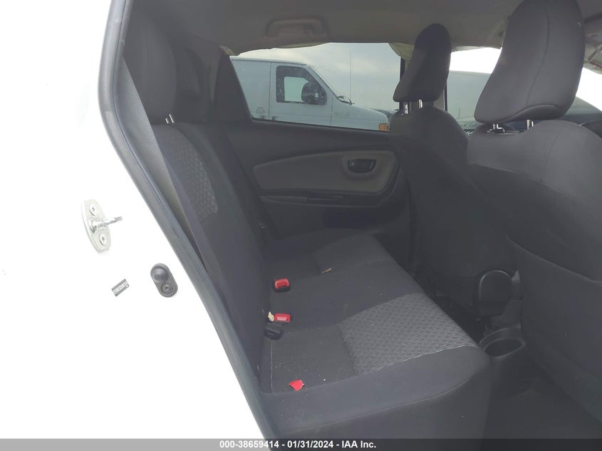 VIN VNKKTUD35HA075348 2017 TOYOTA YARIS L
