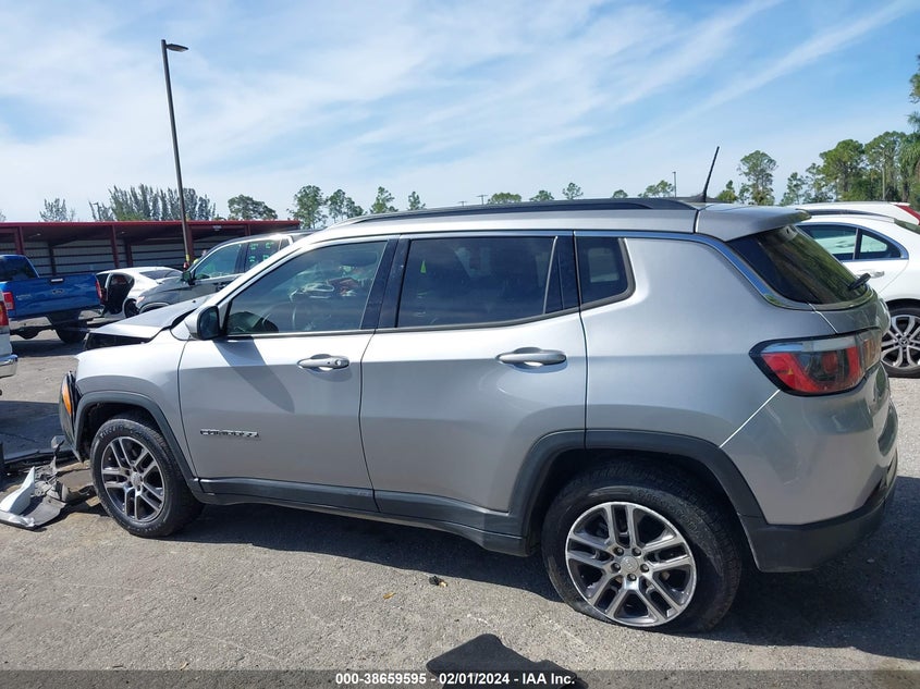 VIN 3C4NJCBB9JT461253 2018 JEEP COMPASS LATITUDE
