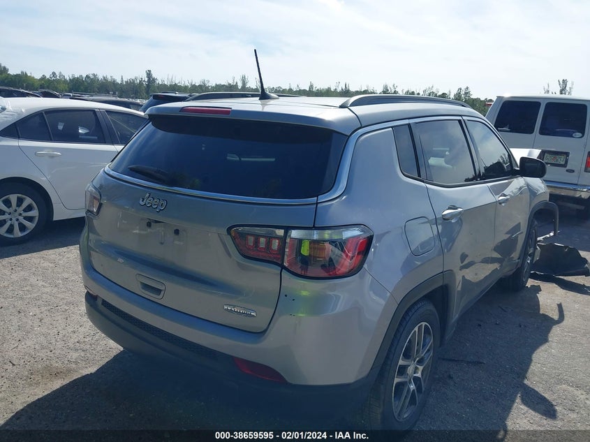 VIN 3C4NJCBB9JT461253 2018 JEEP COMPASS LATITUDE