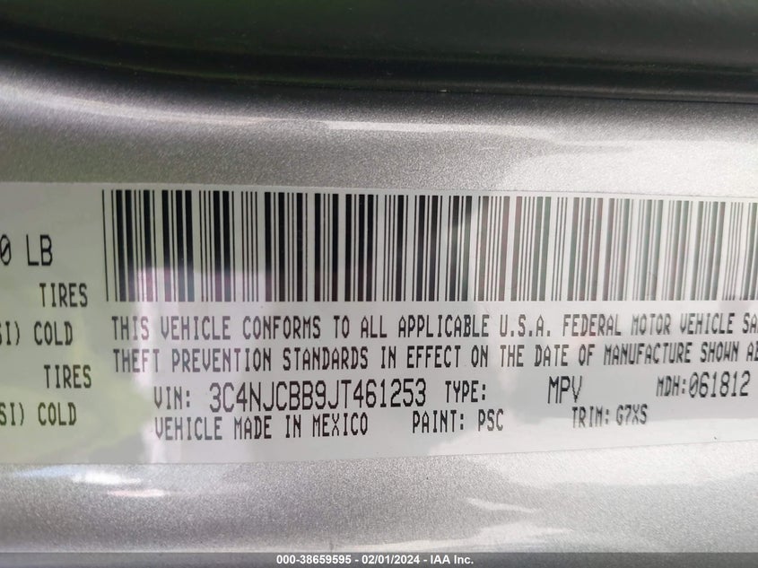VIN 3C4NJCBB9JT461253 2018 JEEP COMPASS LATITUDE