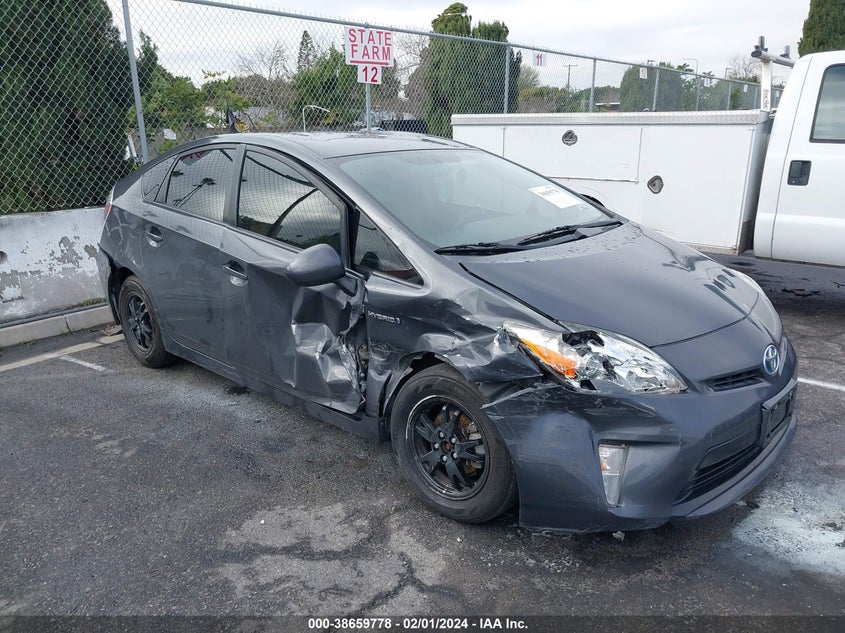 2015 TOYOTA PRIUS