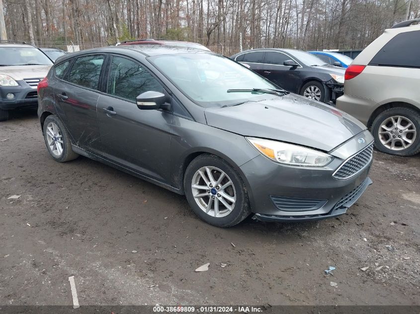 2015 FORD FOCUS SE - 1FADP3K22FL233212