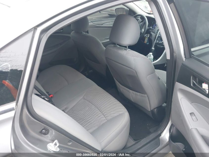 2013 HYUNDAI SONATA GLS - 5NPEB4AC4DH645243