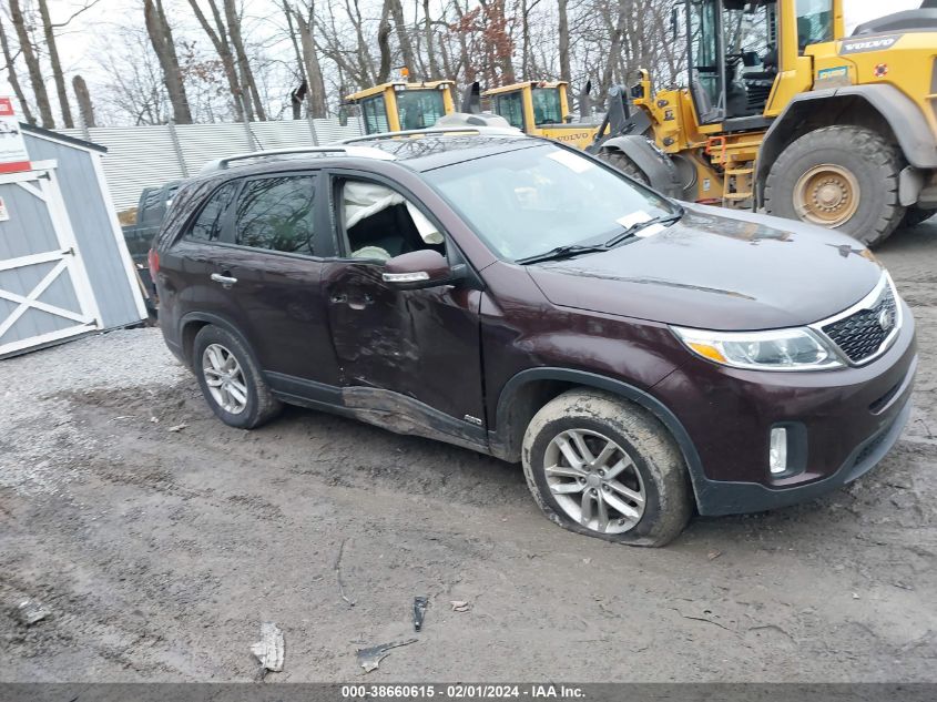 2015 KIA SORENTO LX - 5XYKTCA64FG656712