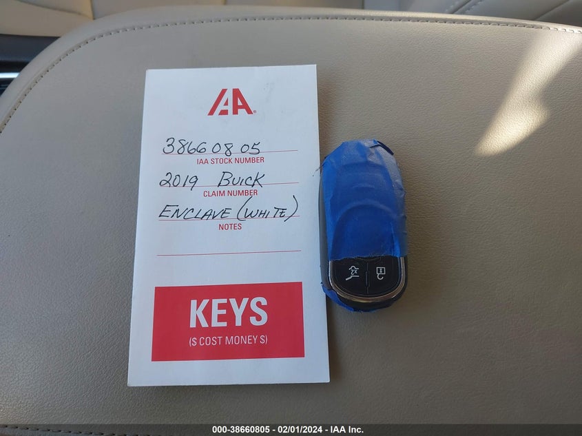VIN 5GAERBKW8KJ225239 2019 BUICK ENCLAVE ESSENCE