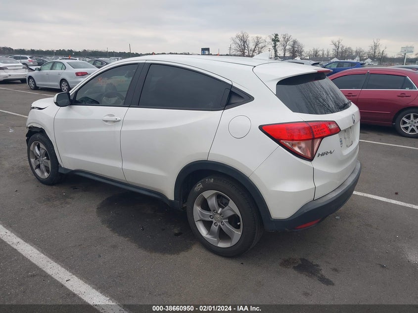 VIN 3CZRU6H31JM713916 2018 HONDA HR-V LX