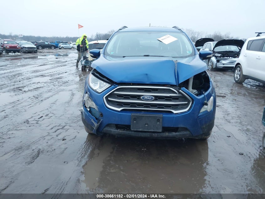 VIN MAJ3P1TE5JC173038 2018 FORD ECOSPORT SE