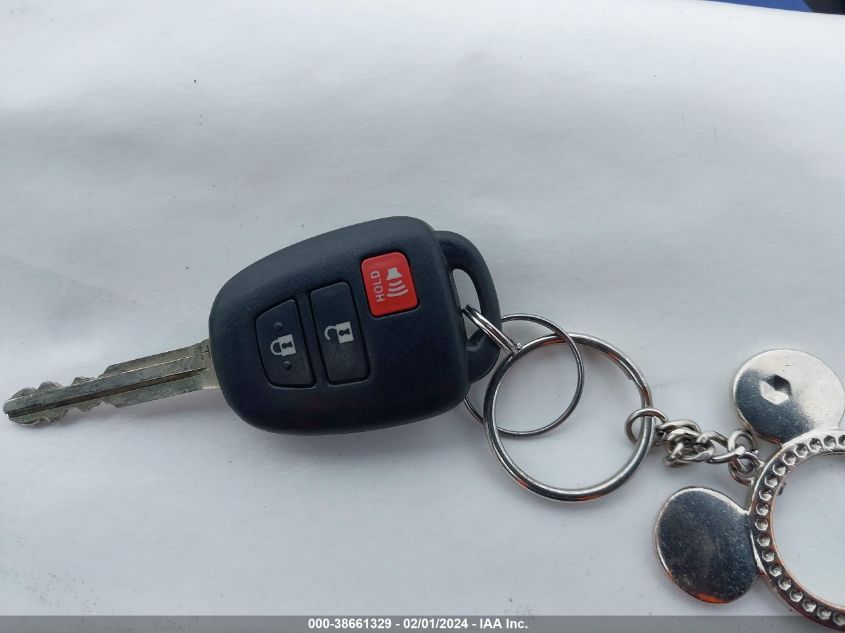 2015 TOYOTA RAV4 LE - 2T3ZFREV5FW136613